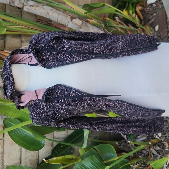 Lululemon Hooded Define Jacket Hoodie Nulu 8 Landscape Spanish Rose Black Lace - Picture 5 of 11